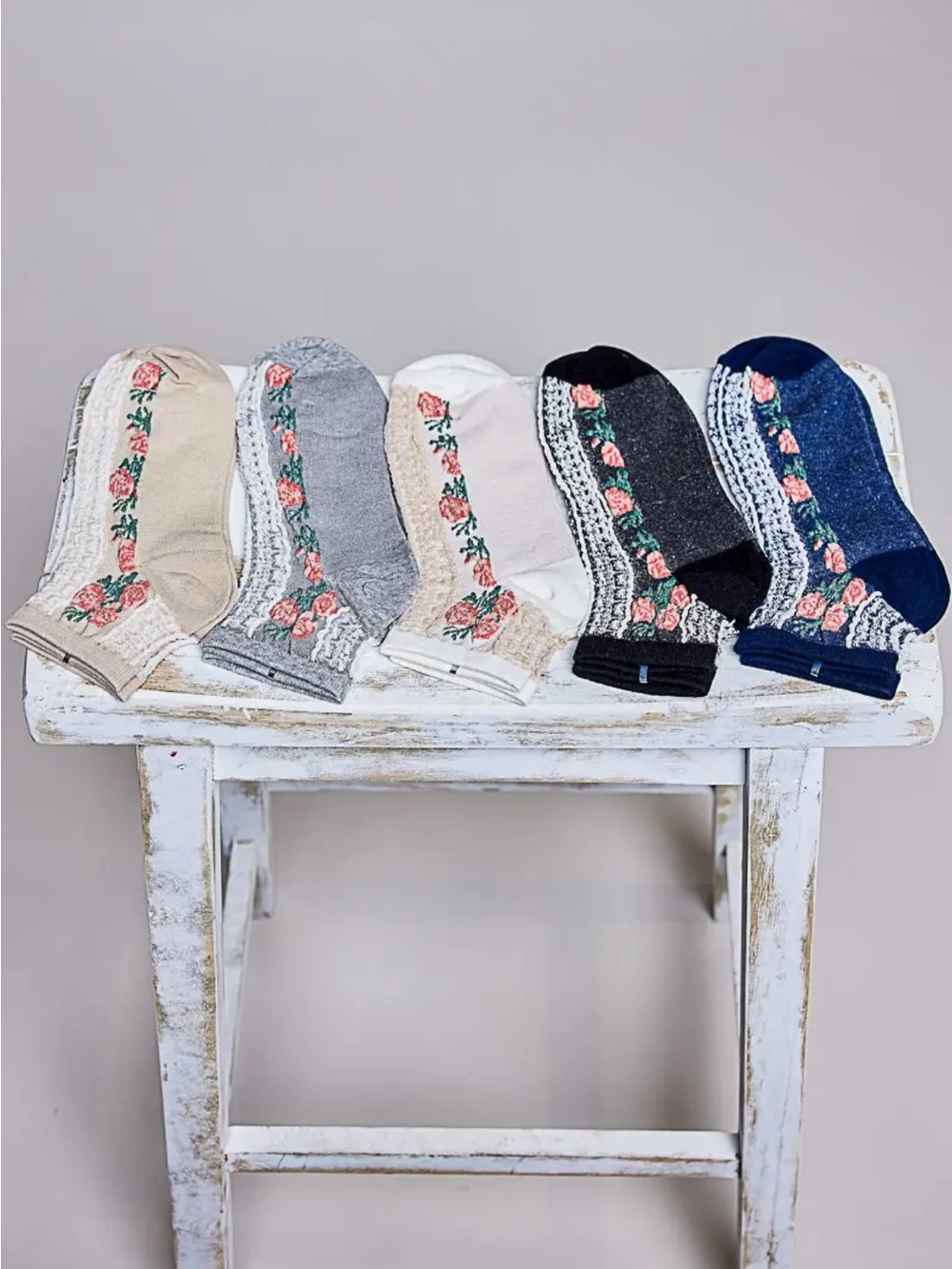 🆕🤍POL SOCKS